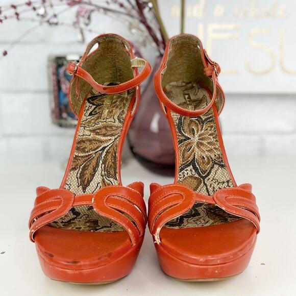 Michael Antonio Orange Leather Strappy Platform Stiletto High Heels Size 8.5 M - Picture 4 of 9